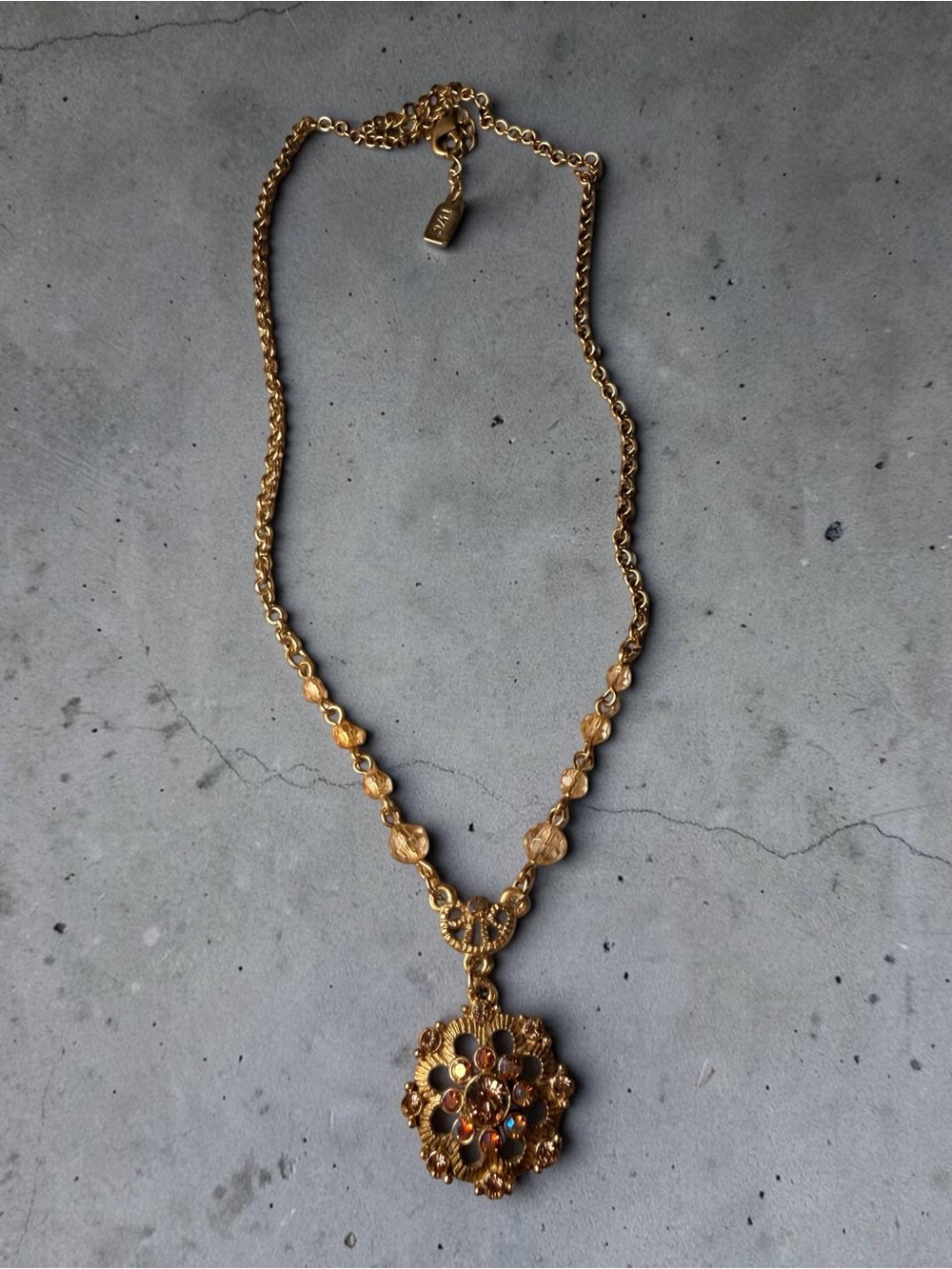 Vintage Designer Gold Floral Pendant Necklace